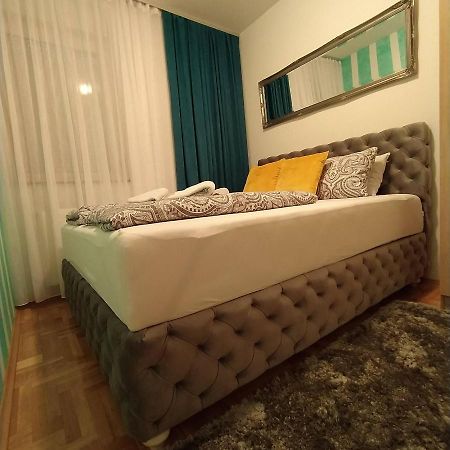 Daniris Apartman Novi Sad Luaran gambar
