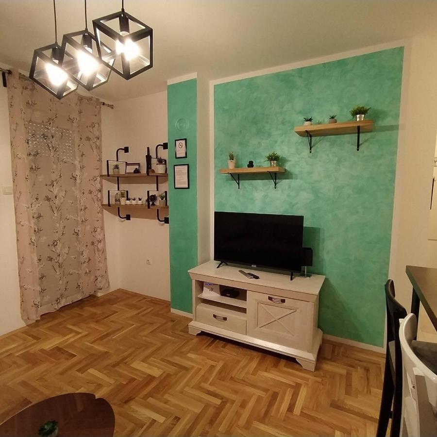 Daniris Apartman Novi Sad Luaran gambar