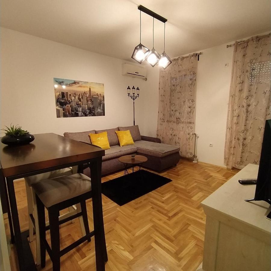 Daniris Apartman Novi Sad Luaran gambar