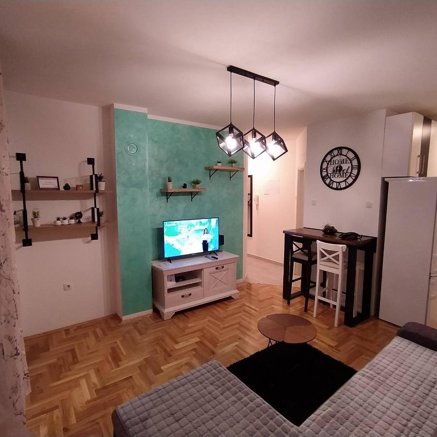 Daniris Apartman Novi Sad Luaran gambar