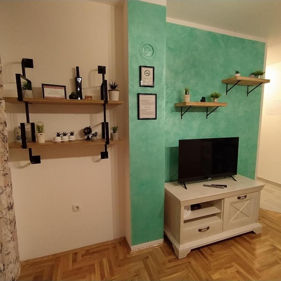 Daniris Apartman Novi Sad Luaran gambar